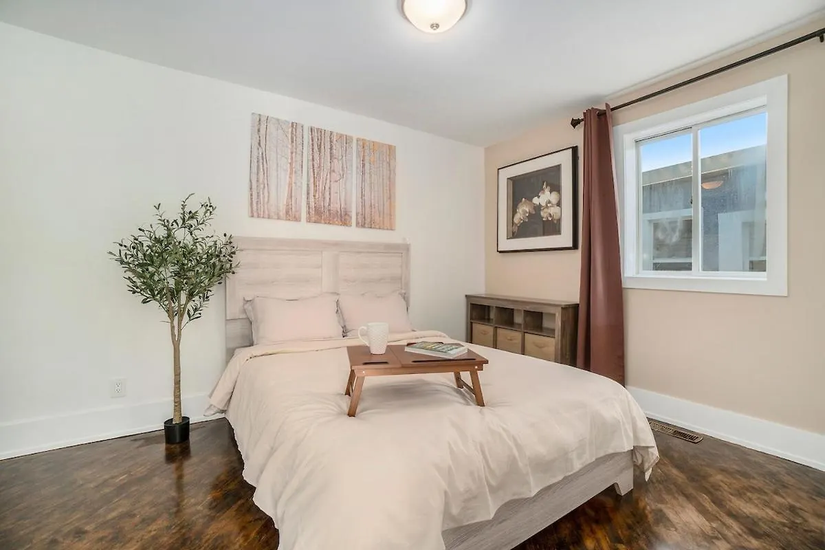 Διαμέρισμα Private 3 Bedrooms Downtown Ottawa W Balcony